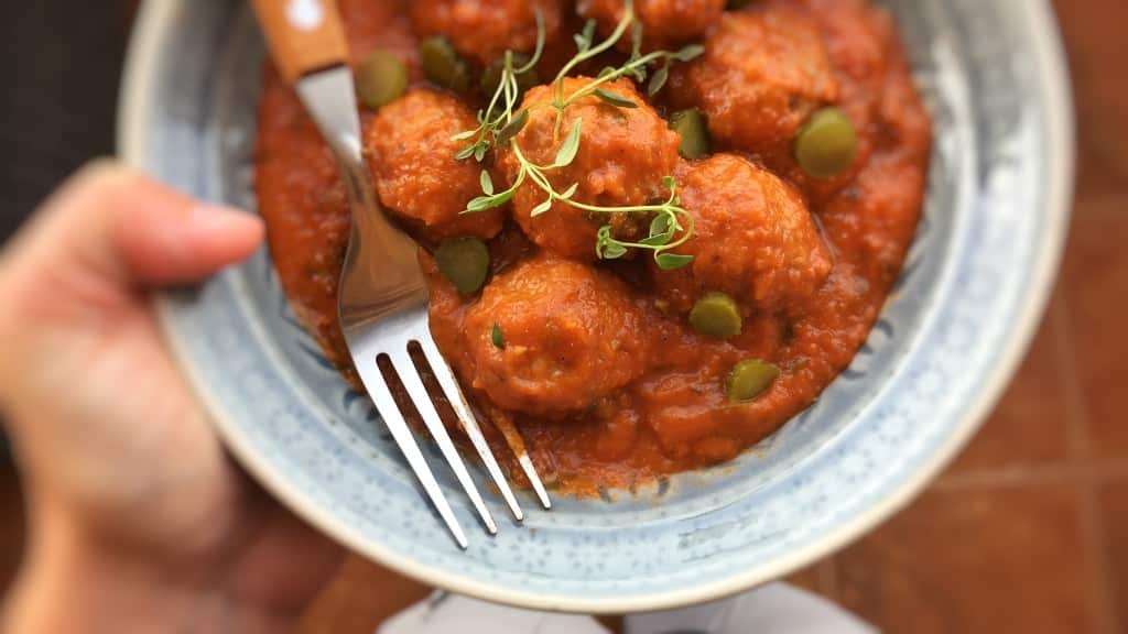 Meatballs In Tomato Sauce Recipe (Belgian Classic) Simple. Tasty. Good.